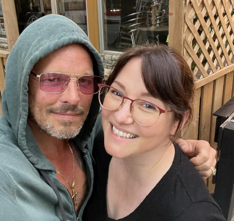 Grey's Anatomy' Reunion: Justin Chambers and Chyler Leigh, Who Played Karev  and Lexie, Reunite