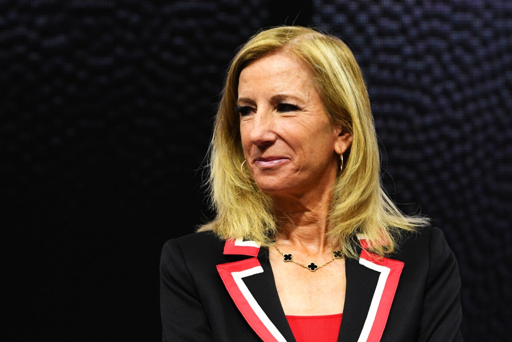 WNBA chief clarifies she's opposed to 'hate or racism' after response on  social media abuse draws player scorn