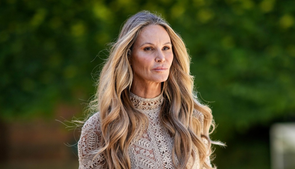 elle macpherson net worth 2022 - Ilustrasi 2