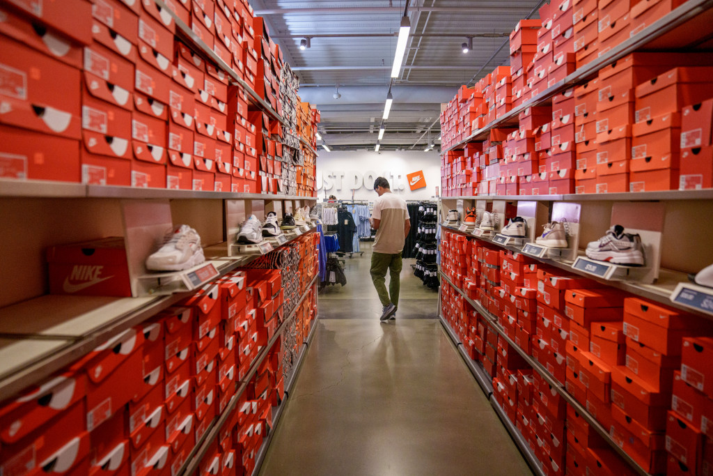 best nike store near me