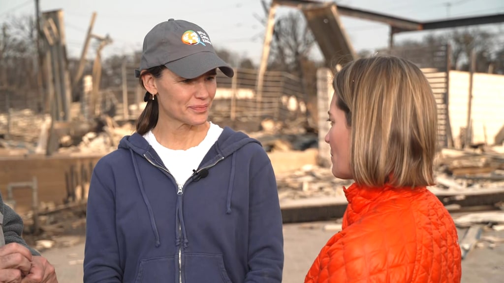 Jennifer Garner Says She Lost A Friend In California Wildfires