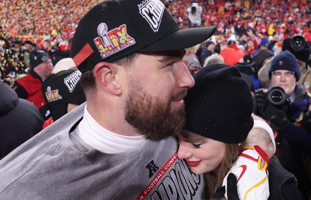 Taylor Swift and Travis Kelce's Relationship Timeline