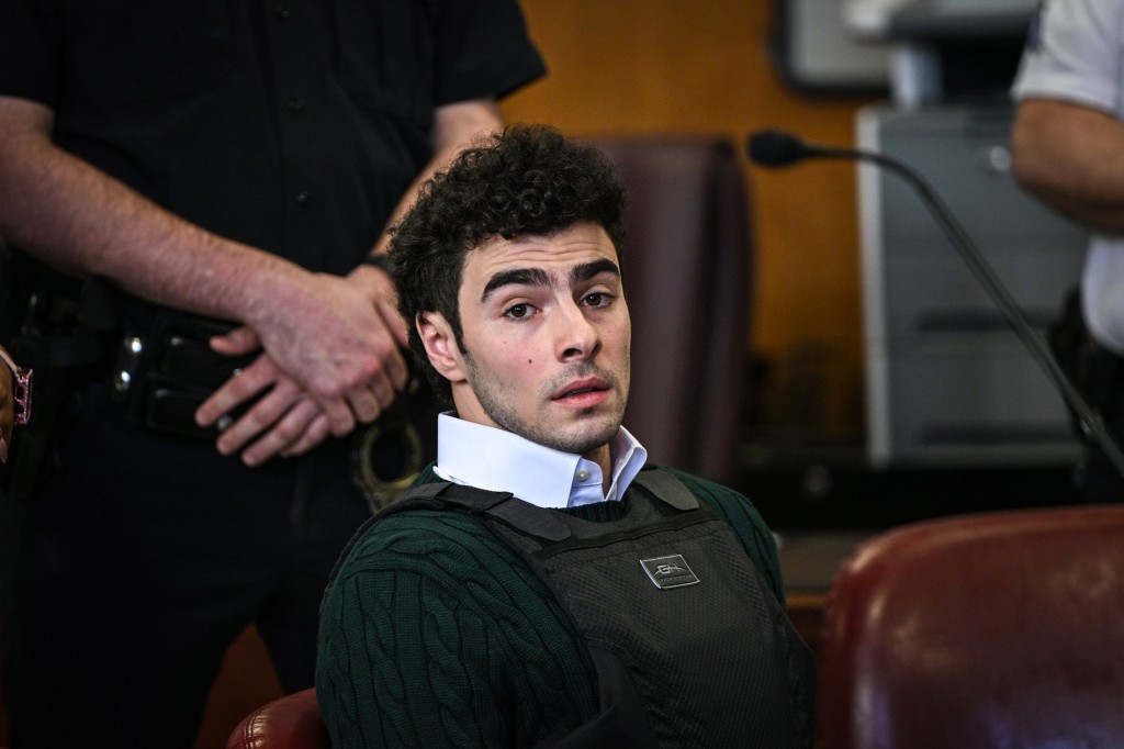 Prosecutors say Luigi Mangione is inspiring others to violence