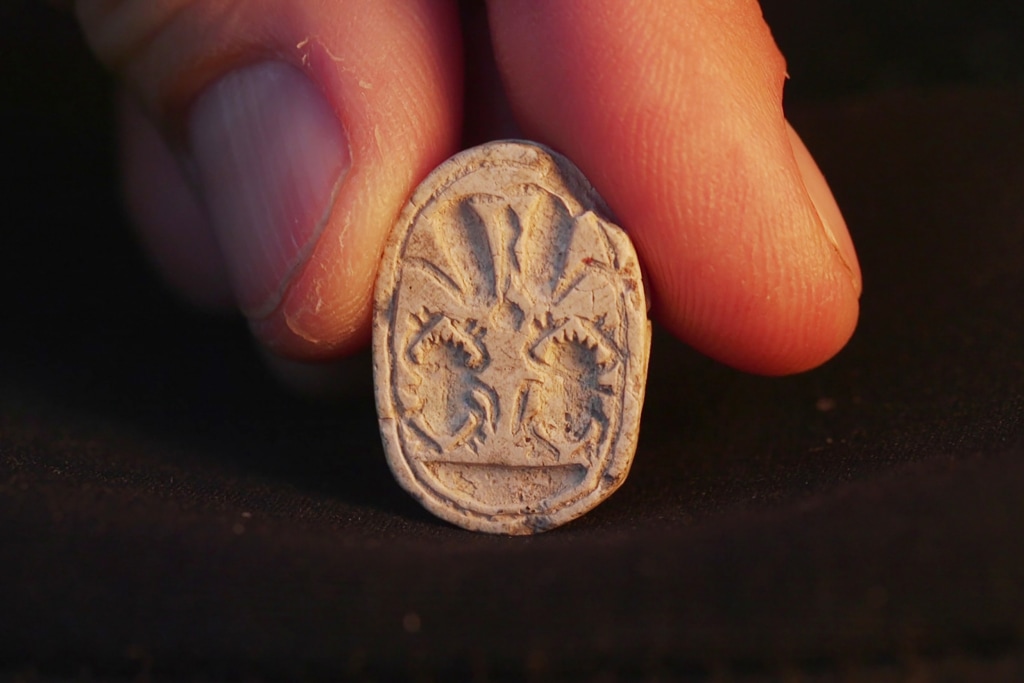 3-year-old discovers ancient 3,800-year-old treasure during family