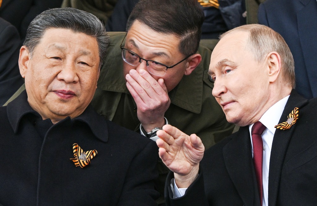 Xi and Putin vow stronger ties at Russia's World War II Victory Day parade  ahead of U.S.-China trade talks