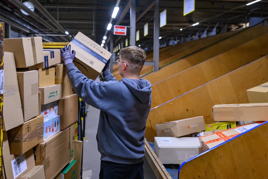 More postal services pause shipments to U.S. with tax loophole set to expire