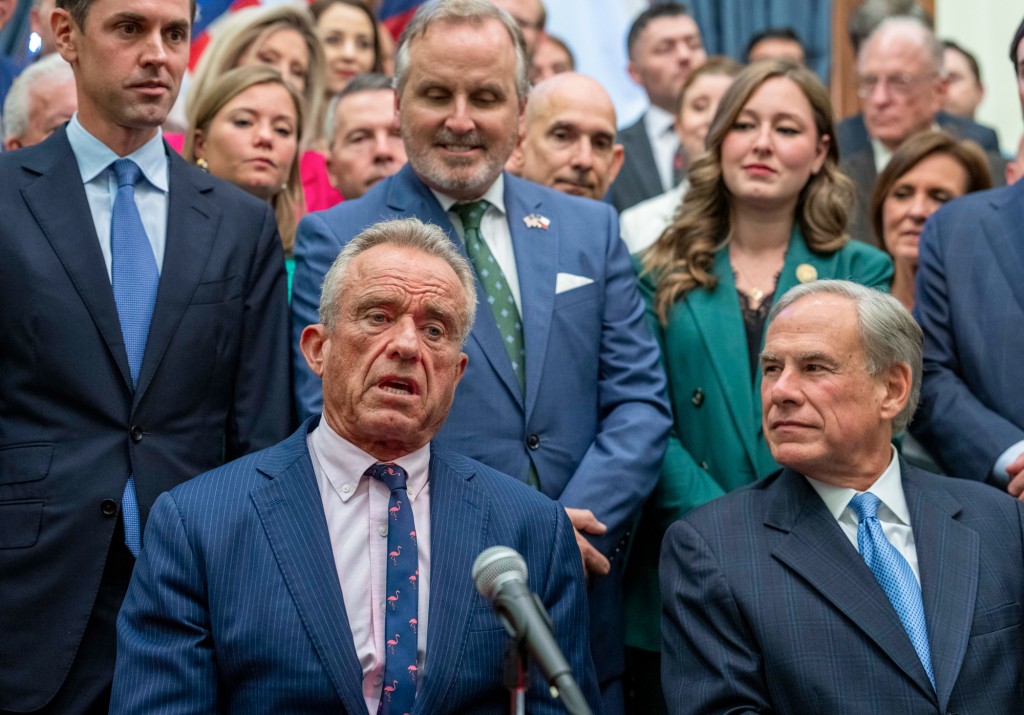 Texas enacts MAHA bills as RFK Jr. joins Gov. Abbott for signing ceremony