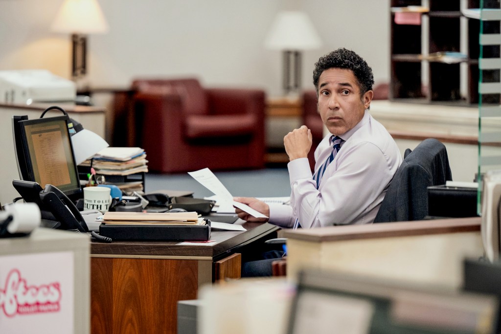 Actor Oscar Nuñez goes from 'The Office' to 'The Paper'