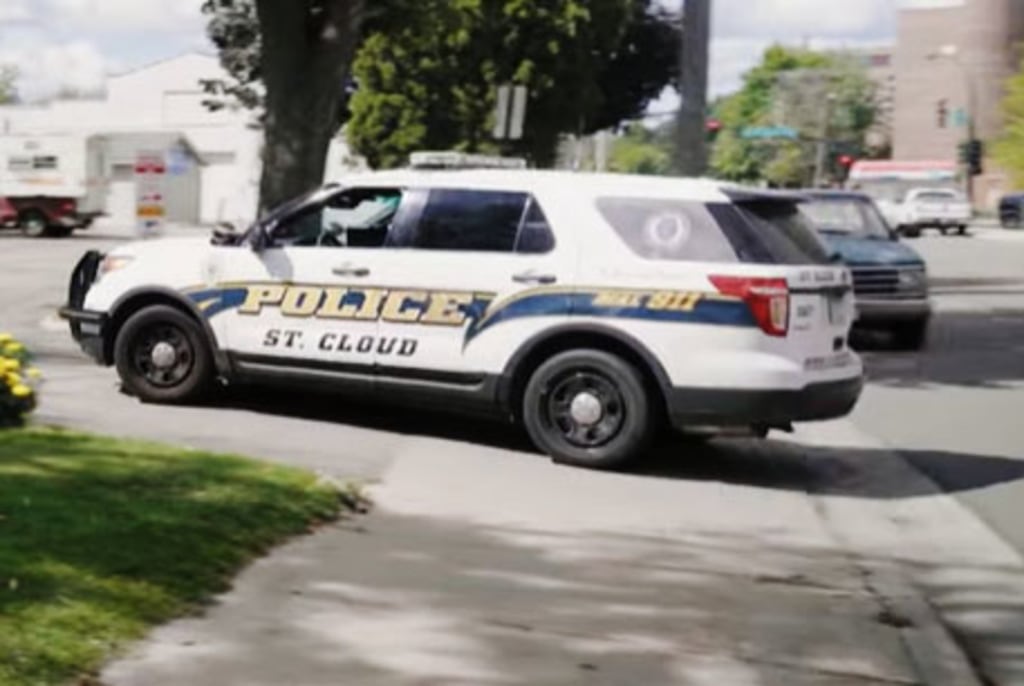 Minnesota Gubernatorial Candidate Suspends His Campaign After His Daughter Is Found Fatally Stabbed