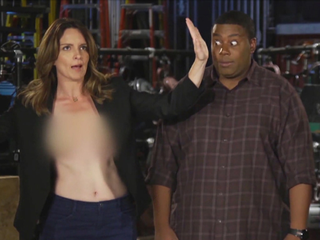 Tina Fey accidentally showed off a little too much skin at the Emmy Awards ...