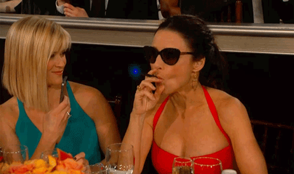 does julia louis dreyfus smoke cigarettes Senators slam Golden Globes for 'glamorizing' e-cigarettes during show