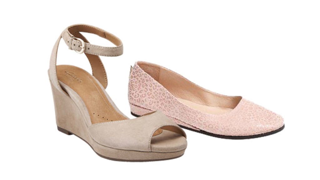Boscov's flip flops on sale