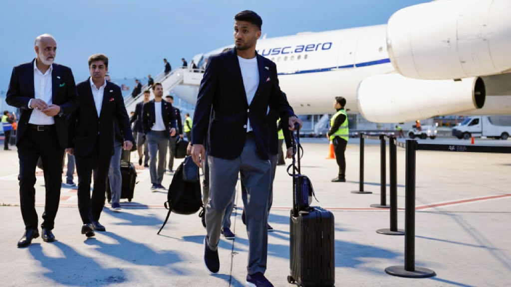 Irán llega a México para el Mundial y lanza reclamo por su arribo tardío