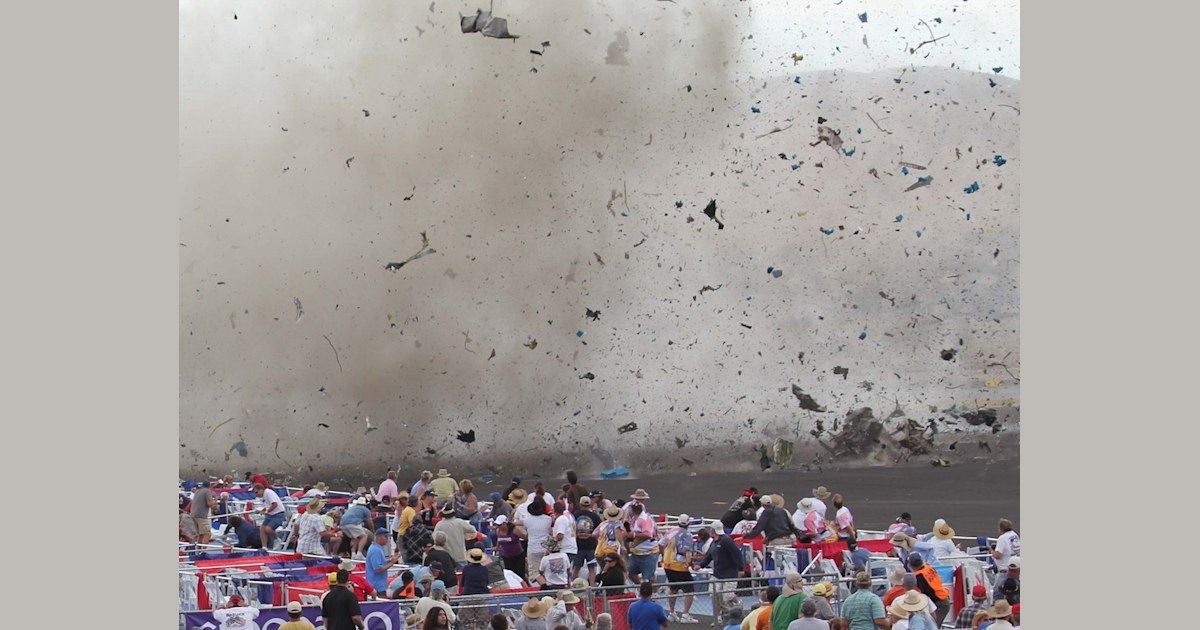 What caused horrific air race crash?
