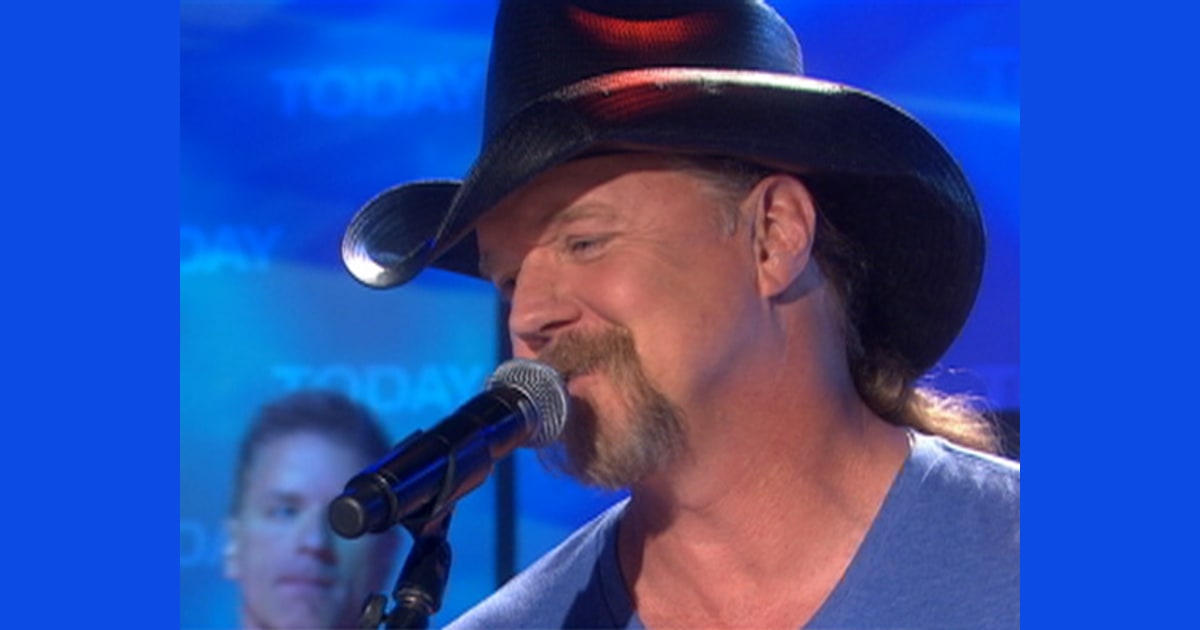 Trace Adkins awes with new song