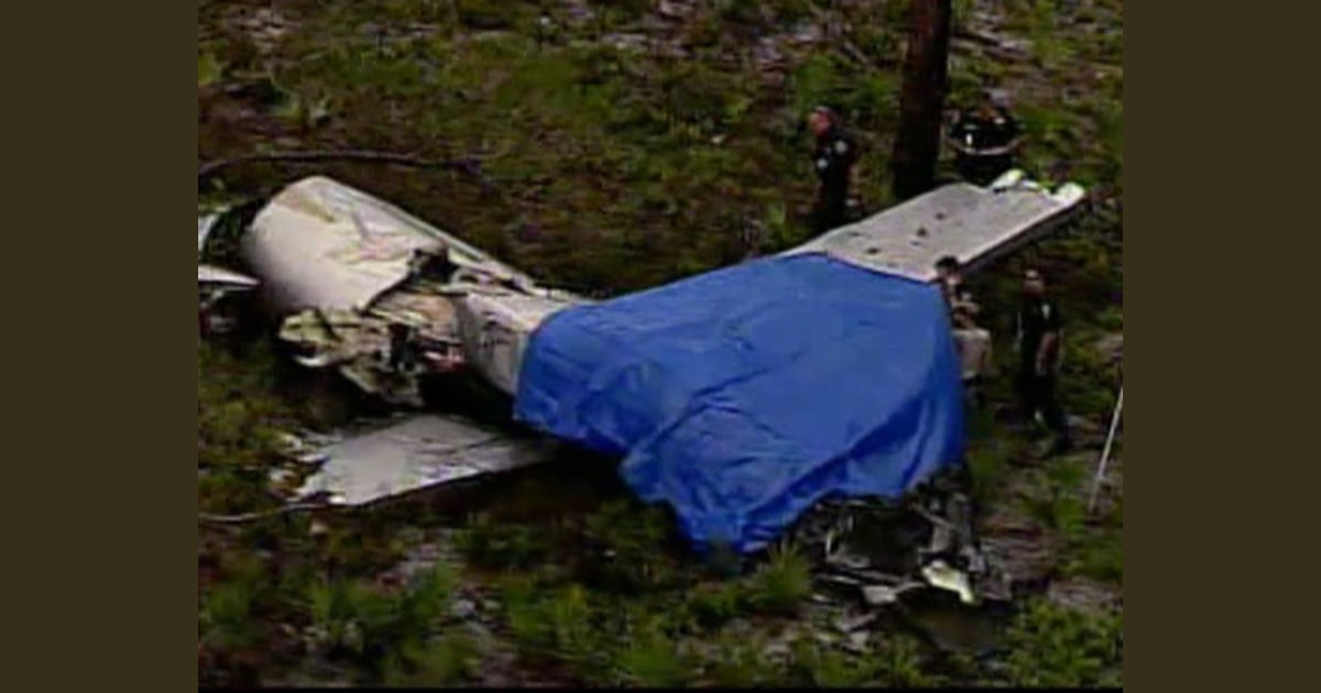 Family of six killed in crash of small plane