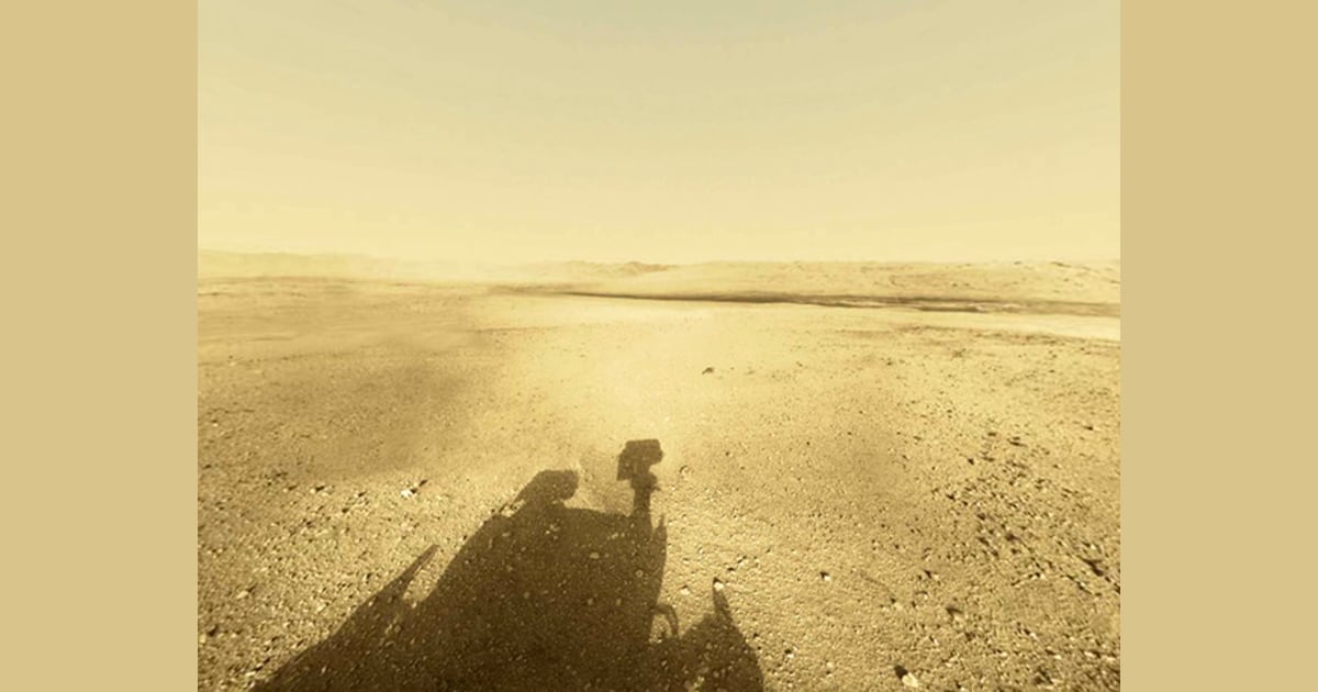 Mars rover beams panoramic postcard