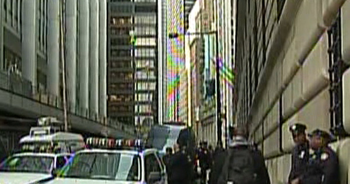 FBI: Suspect held in Federal Reserve bomb plot