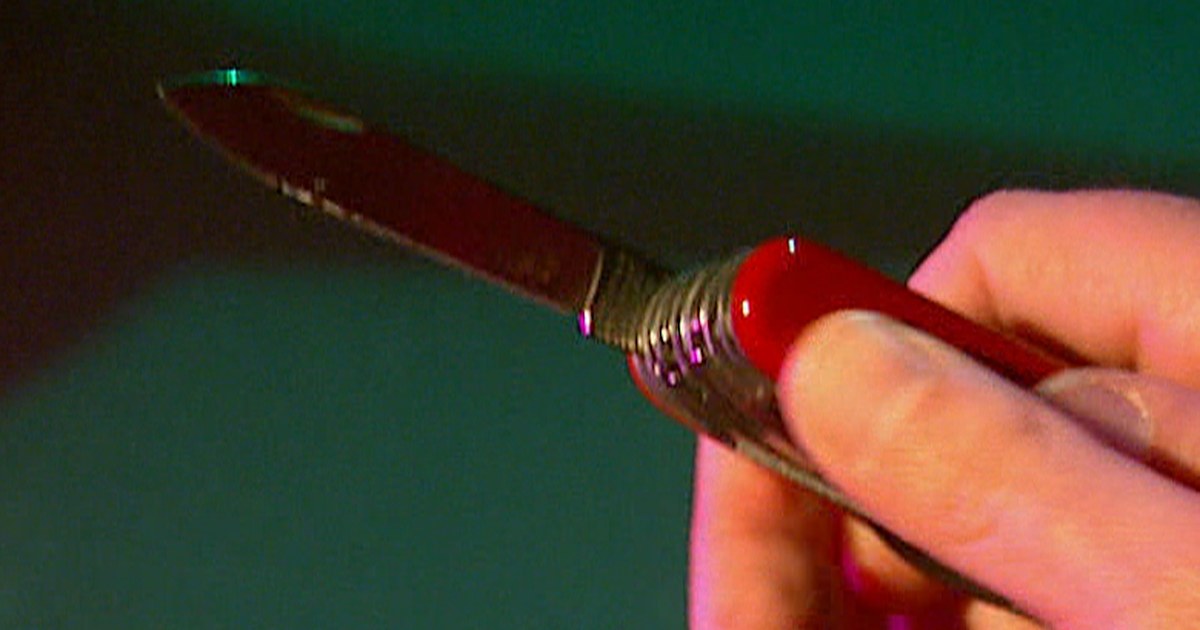 TSA to allow small knives on planes