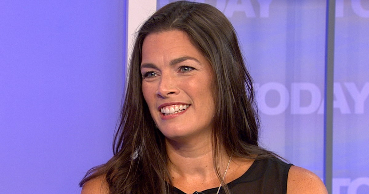 Nancy Kerrigan speaks out on 'horrific' 1994 attack, dad's death