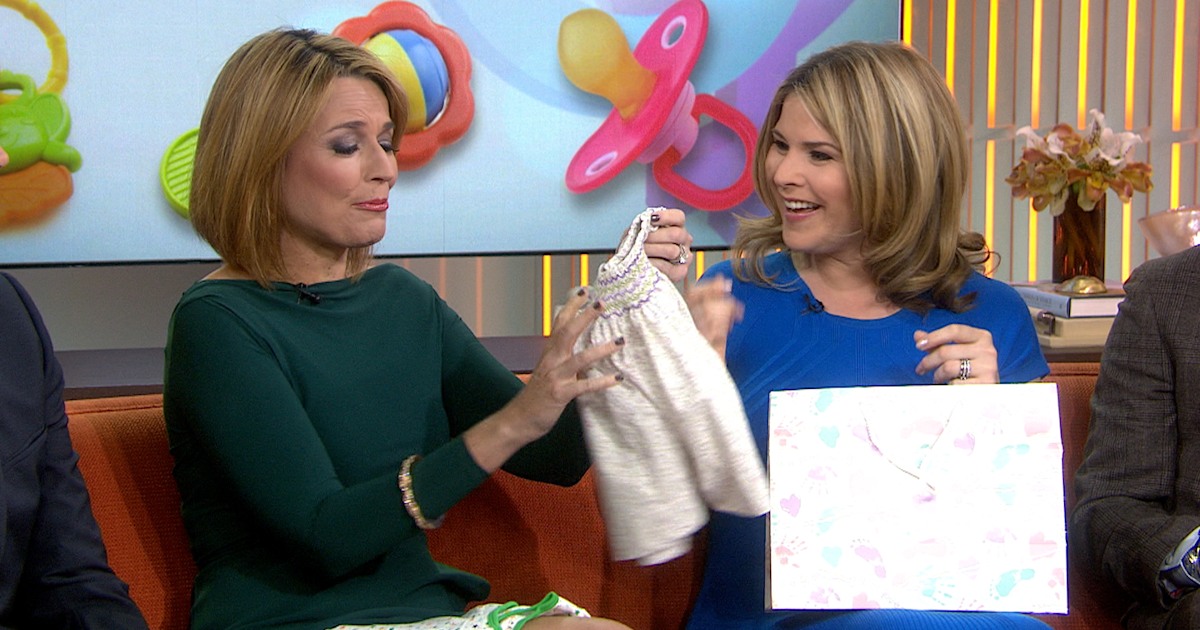 Learn baby's gender in advance, or wait 'till birth? Savannah Guthrie