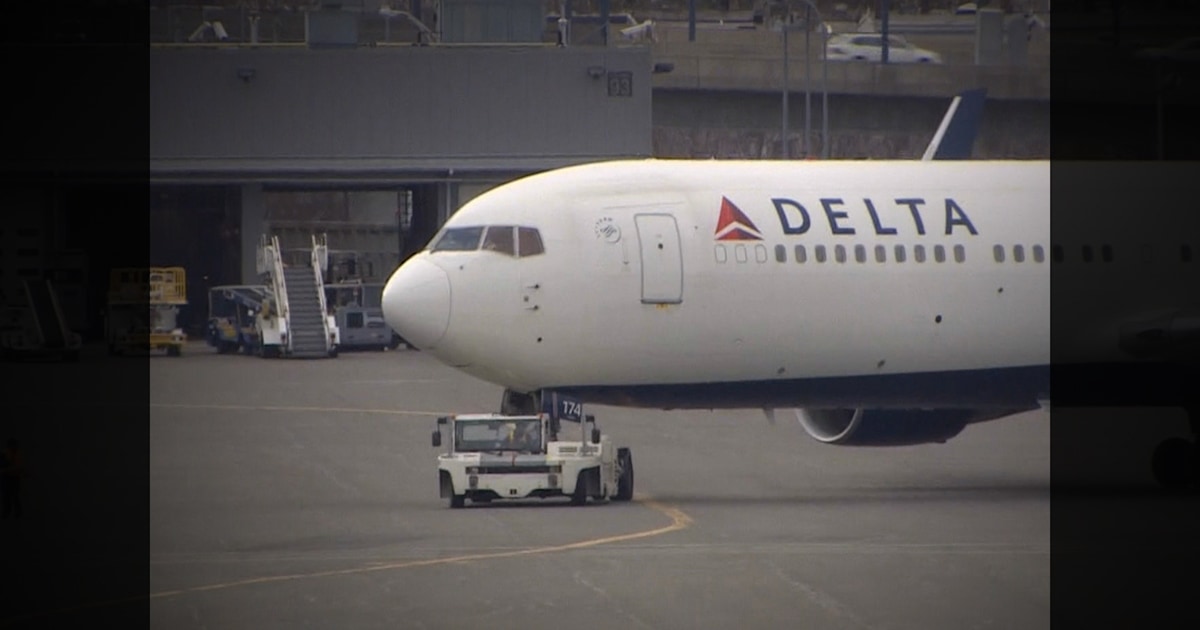 2 injured as massive turbulence rocks Delta flight