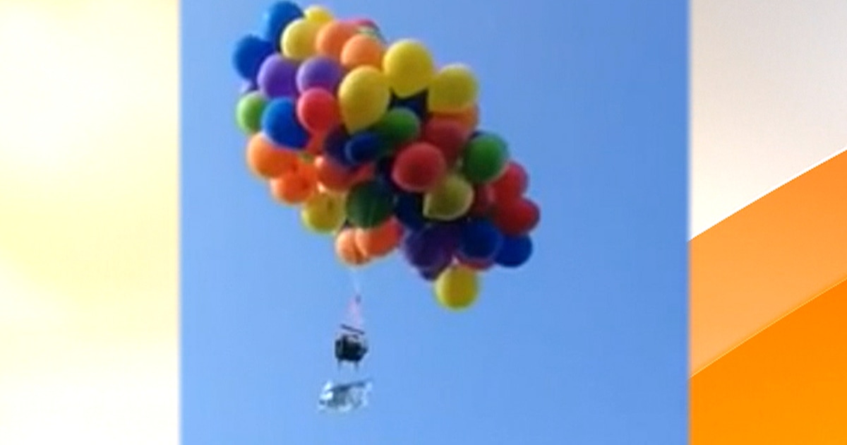 Man lofts into air in lawn chair with 101 helium balloons