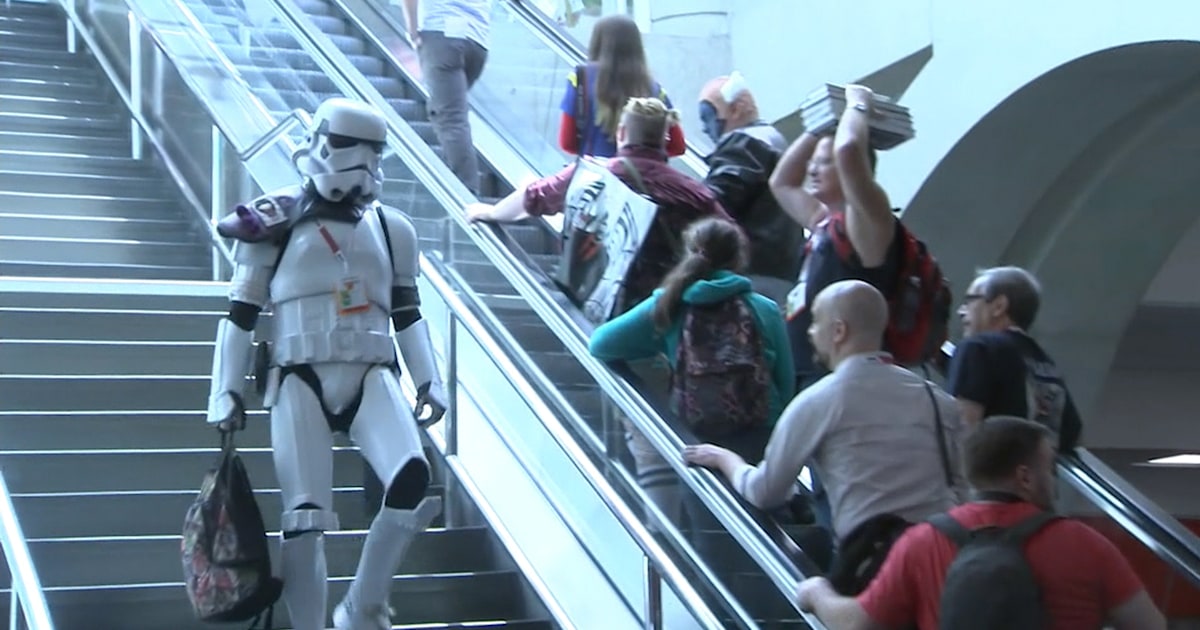 Big names and diehard fans turn up in droves at Comic-Con