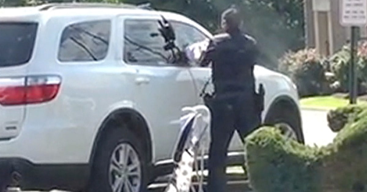 Dramatic videos: Toddlers rescued after being trapped in hot cars