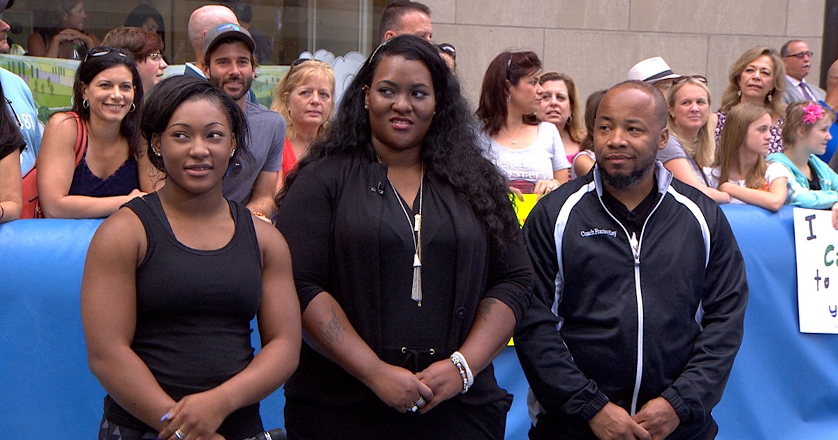 Cheerleader Angel Rice sets Guinness record on TODAY plaza