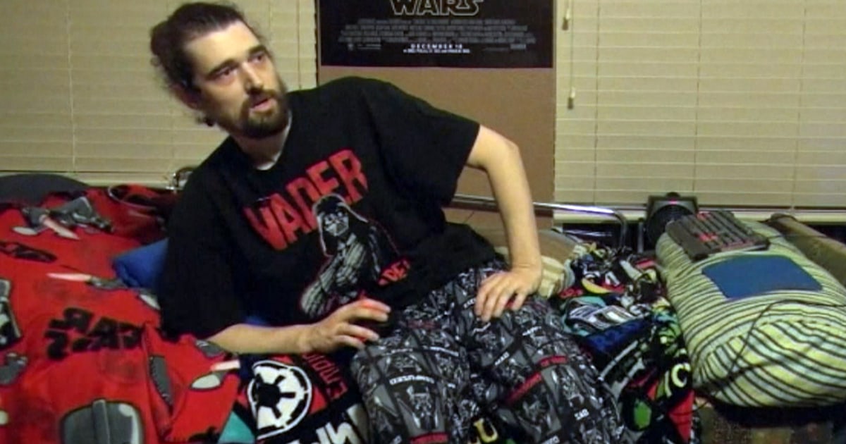Terminally ill man has wish granted, sees new ‘Star Wars’ film in advance