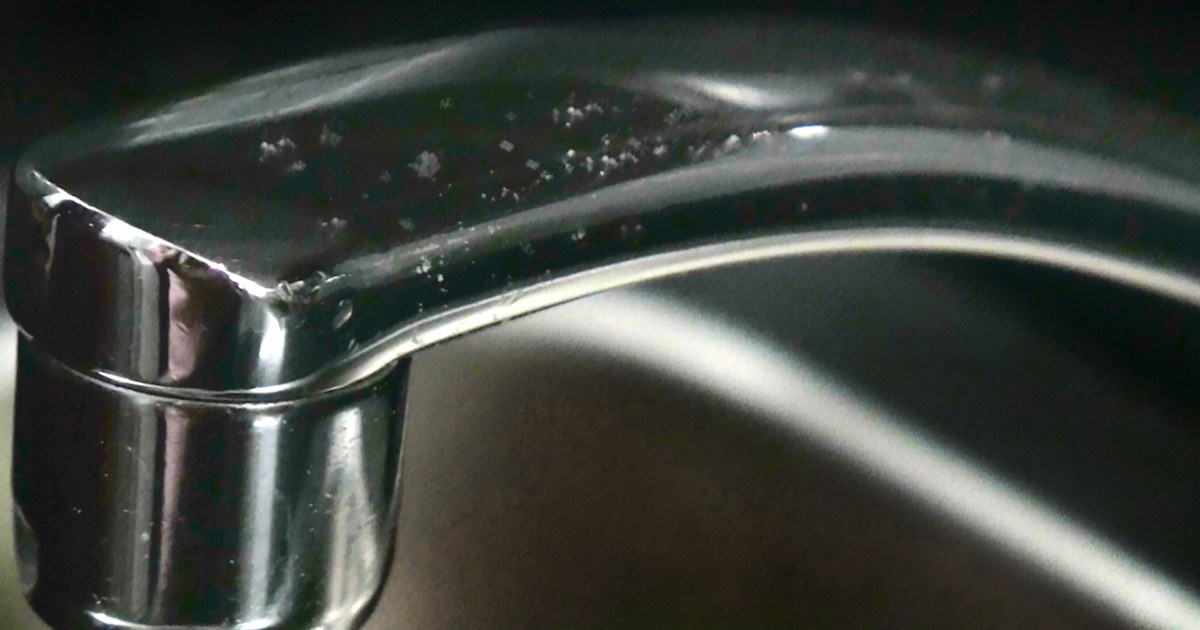 How to keep your chrome faucet clean