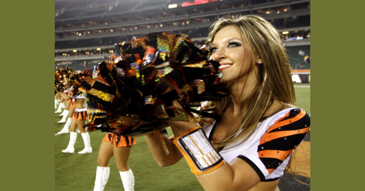 Bengals Cheerleader Sues Gossip Site 9129