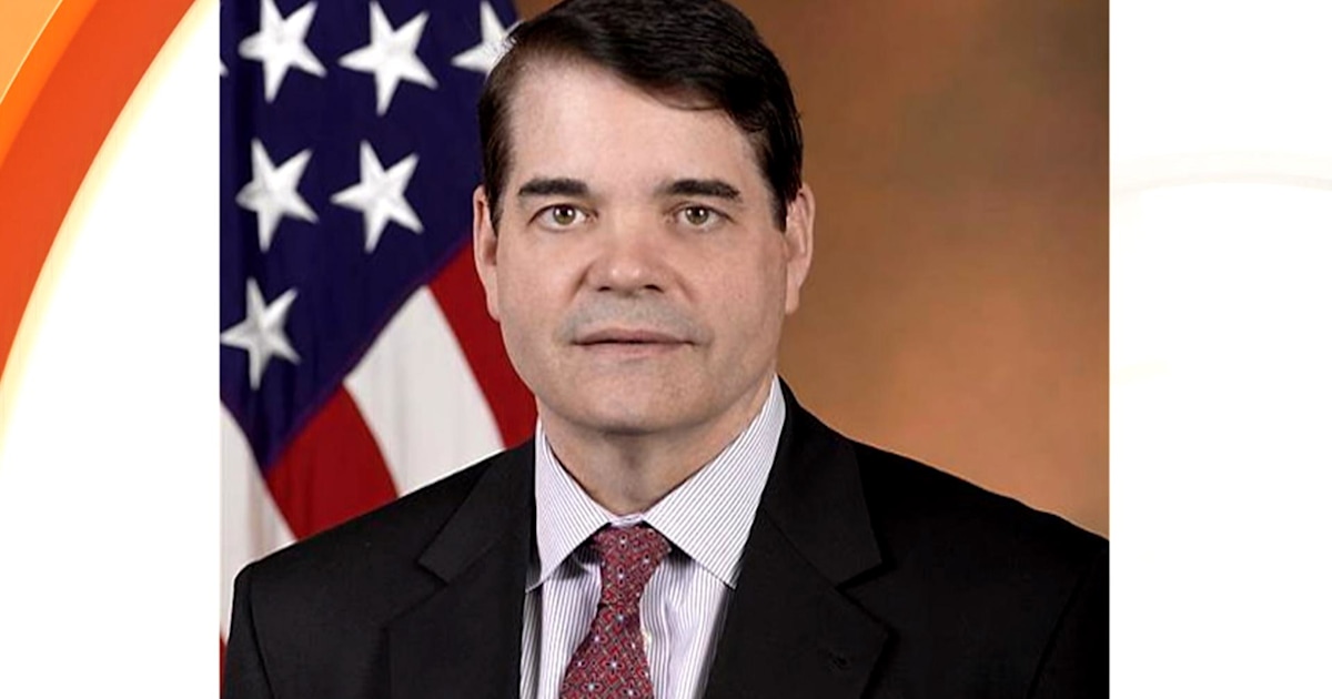 Bryan Whitman, top Pentagon official, charged with stealing license plates