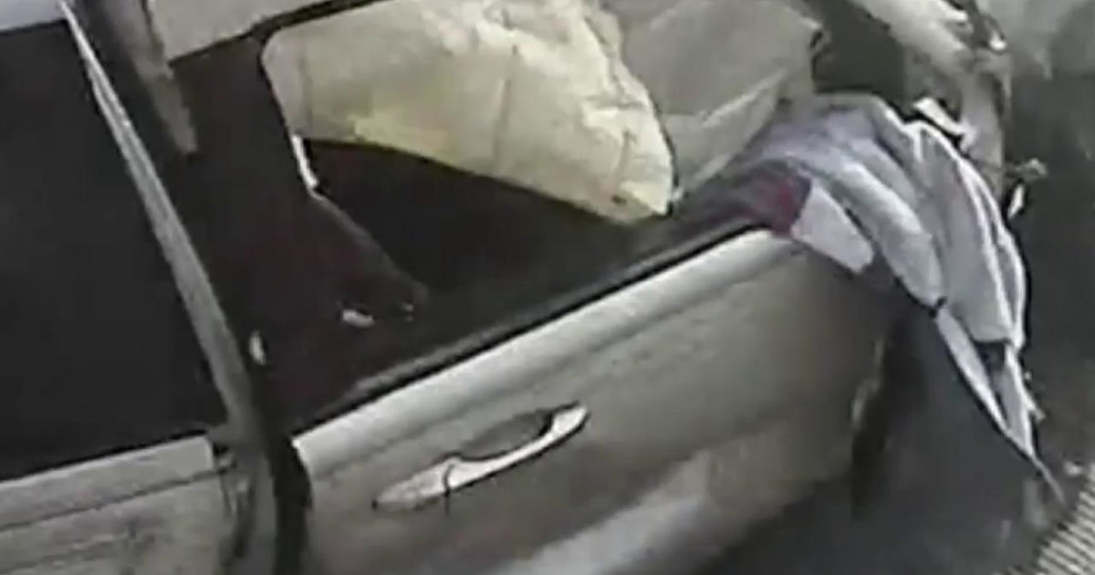 After high-speed pursuit, police rescue suspect from burning car