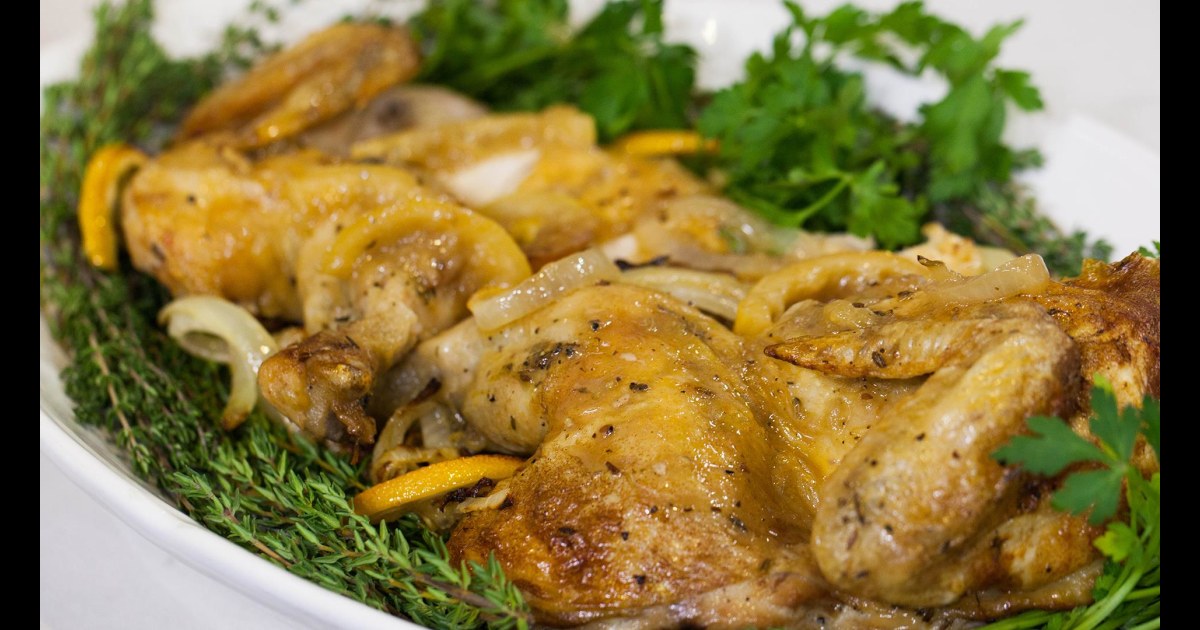 ‘Barefoot Contessa’ Ina Garten's skillet-roasted lemon chicken is a