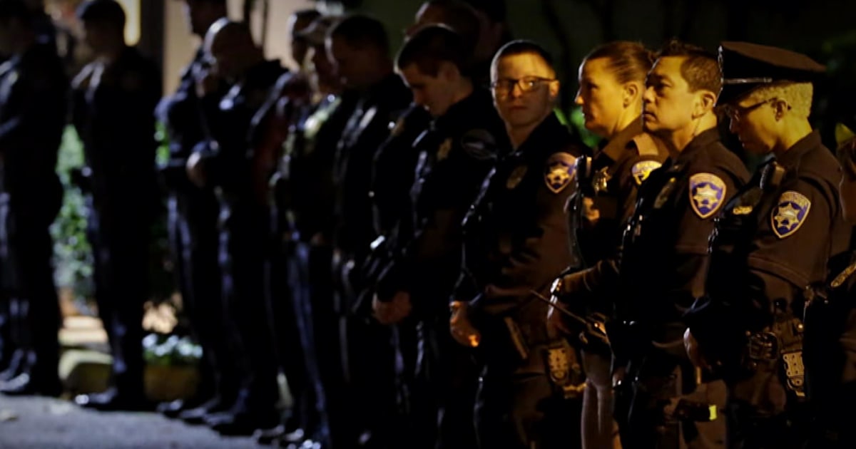 Community mourns police officer shot, killed in Tacoma