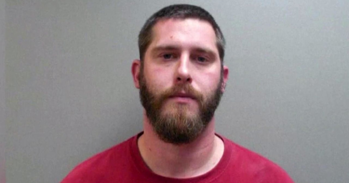 Manhunt underway in Ohio for escaped inmate