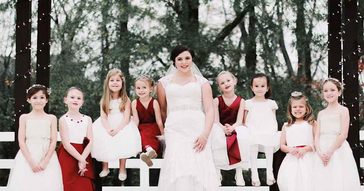 This sweet baby sitter included 15 kids in her wedding