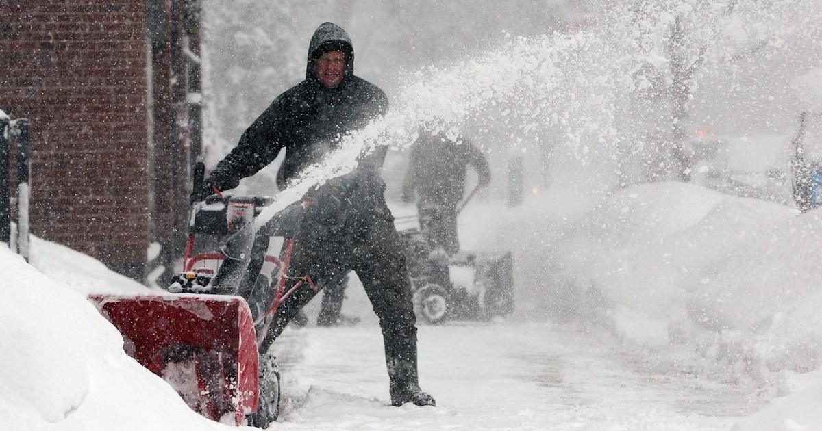 Death toll in polar vortex rises to 12 as cold stretches on