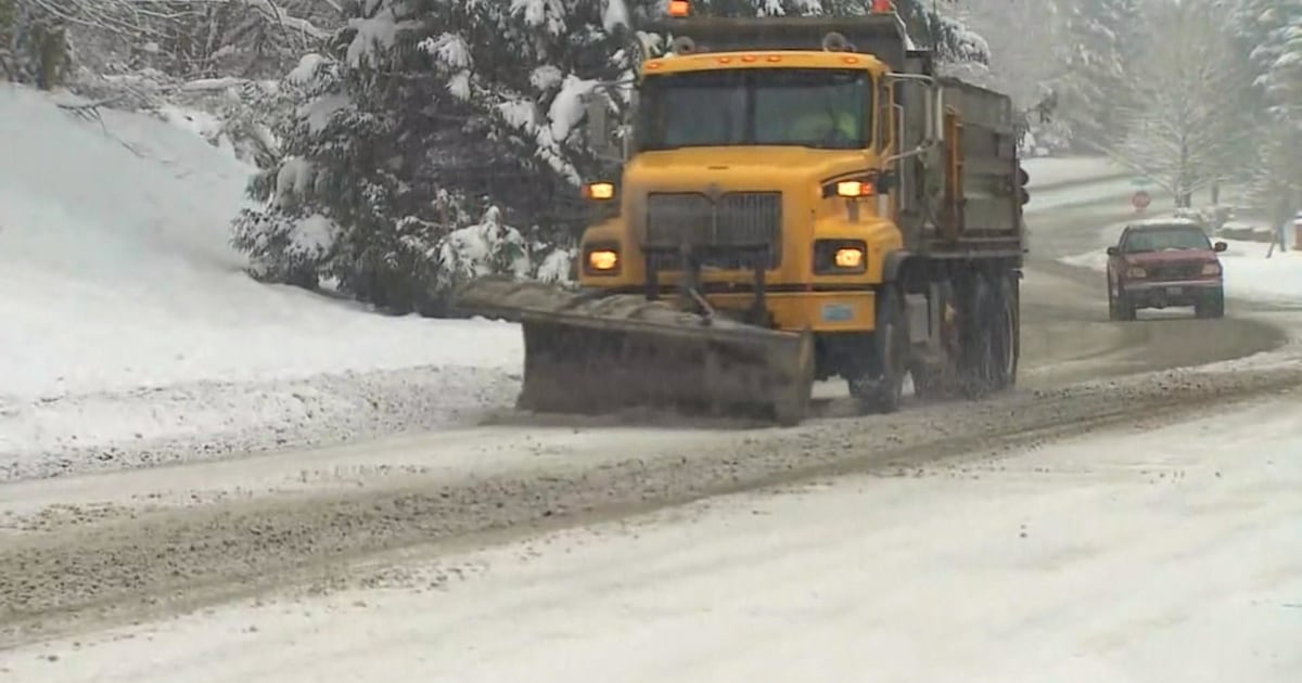 Winter storm creates messy travel in Midwest
