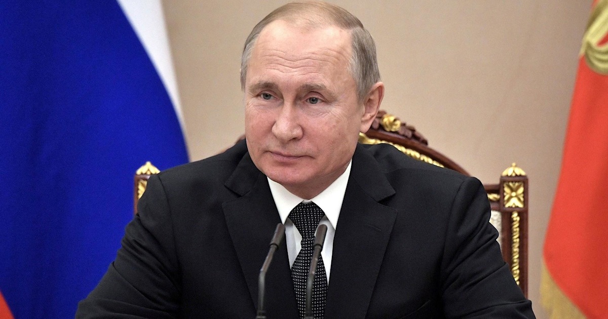 Russia pulls out of INF nuclear treaty with US