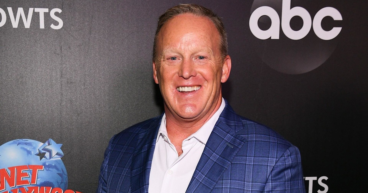 Sean Spicer’s ‘Dancing With the Stars’ casting sparks outrage