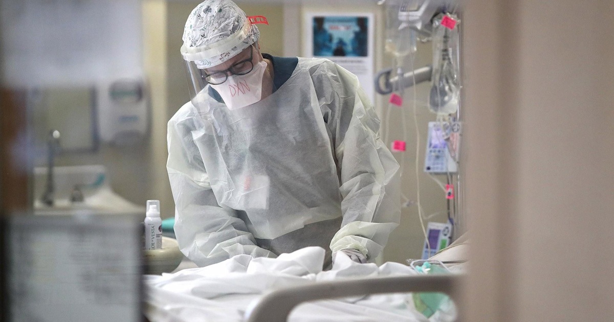 Coronavirus cases are likely to ‘go up, not down,’ says former FDA commissioner