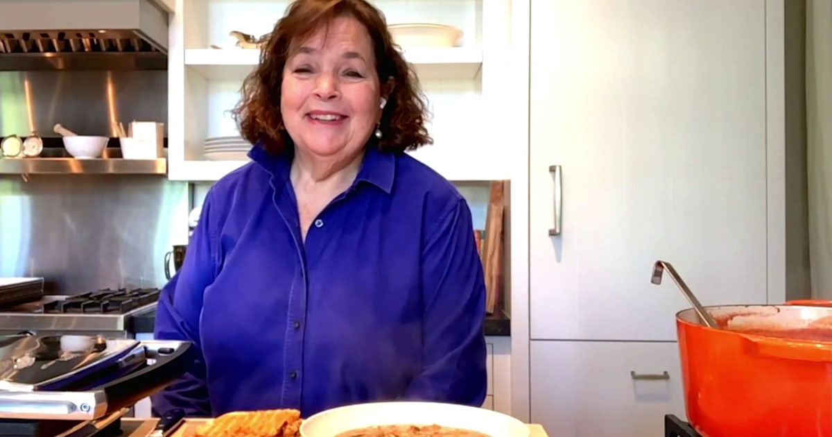 Ina Garten makes cheddar and chutney grilled cheese, tomato bisque