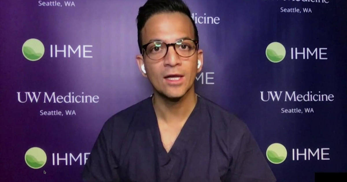 Doctor says U.S. entering ‘dangerous phase’ for the coronavirus and flu as winter approaches