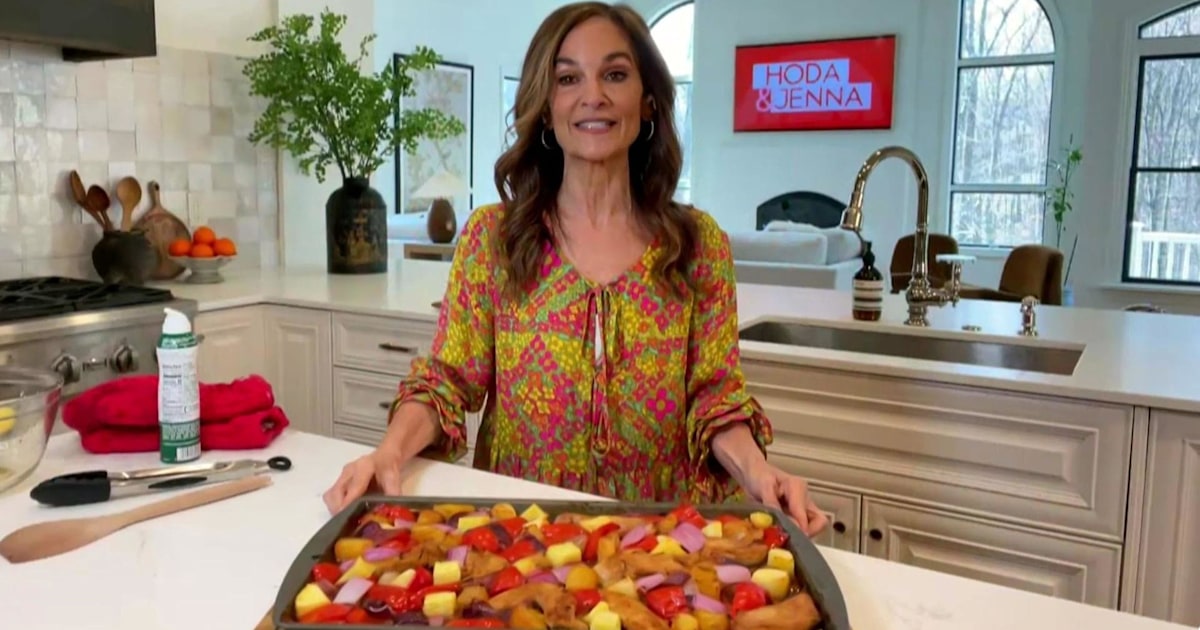 How to make pineapple chicken Joy Bauer shares onepan recipe