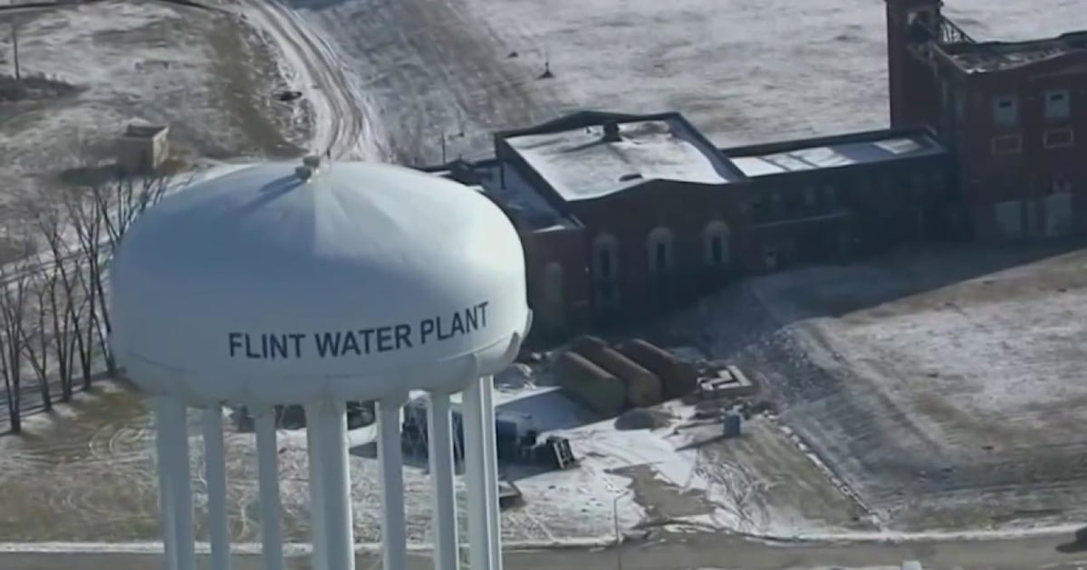 Flint suspends water billing amid lead crisis