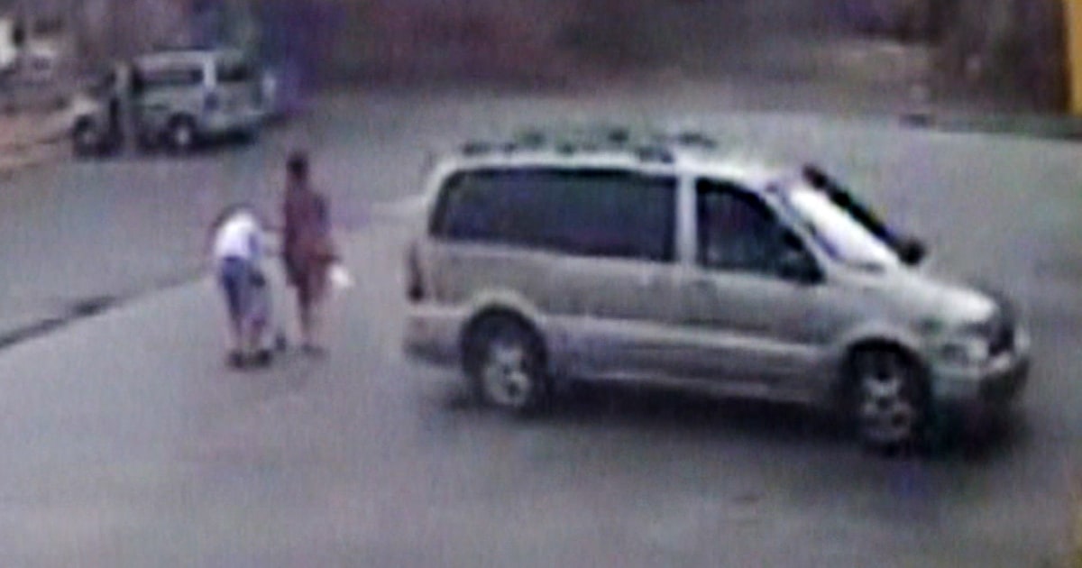 Driver backs into mom, stroller, then flees scene