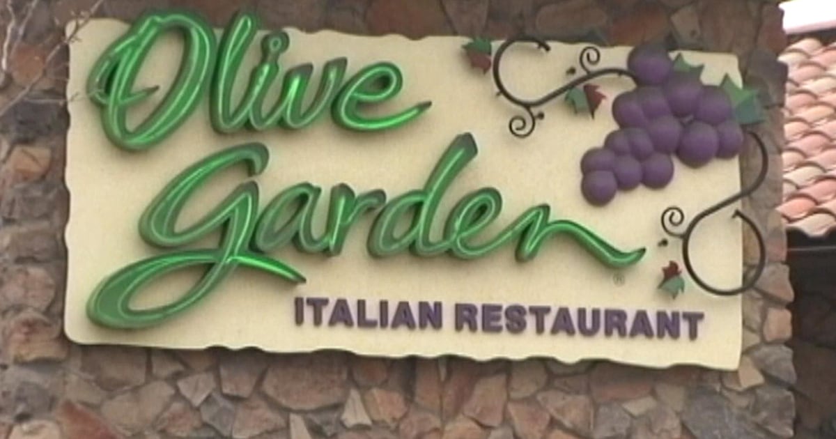Olive Garden rolls out delivery service (get the breadsticks at home!)